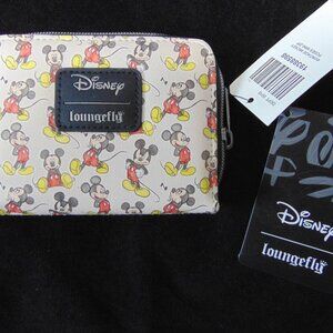 Disney Loungefly Wallet Mickey Mouse with Zipped Closure Brand New Hot Topic